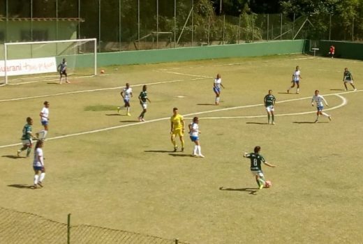 Futebol feminino da região participa de torneios 1