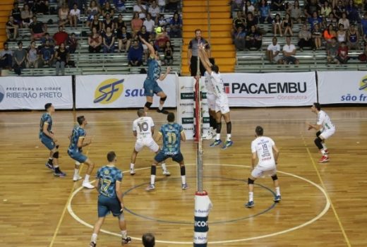 Taubaté Vôlei joga em casa valendo semifinal 4