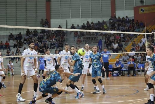 Taubaté Vôlei vence fora e fica próximo das semifinais 14