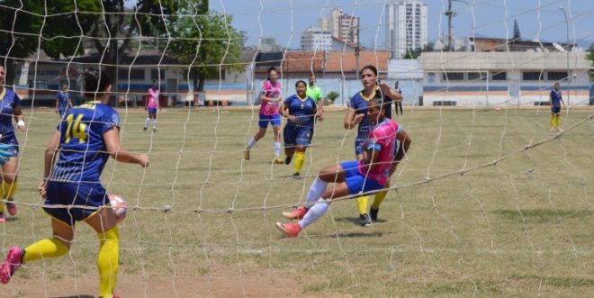 Times femininos da região seguem em atividade 3