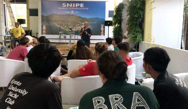 Juvenis do Mundial de Snipe já disputam em Ilhabela 3