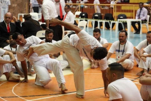 Festival de capoeira tem batismo de alunos 4