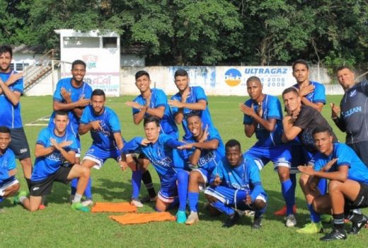 Juniores do Taubaté avançam em torneio 1