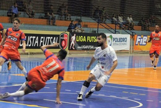 São José Futsal vence jogo de ida em Bauru 12