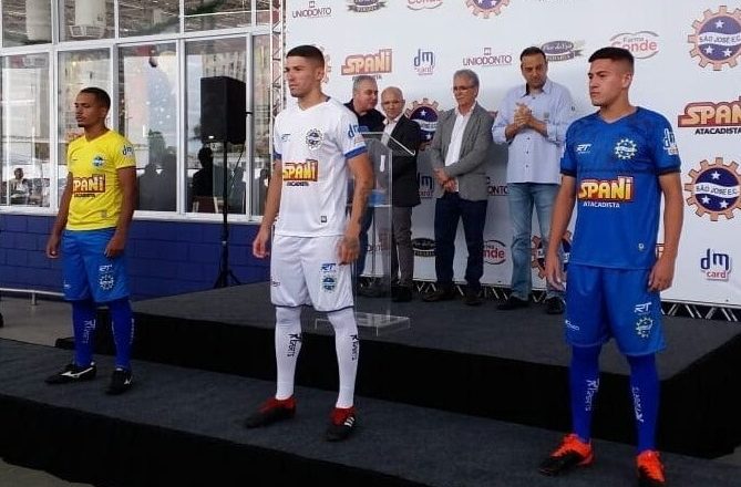 São José apresentou patrocinadores, uniforme e gerente 1