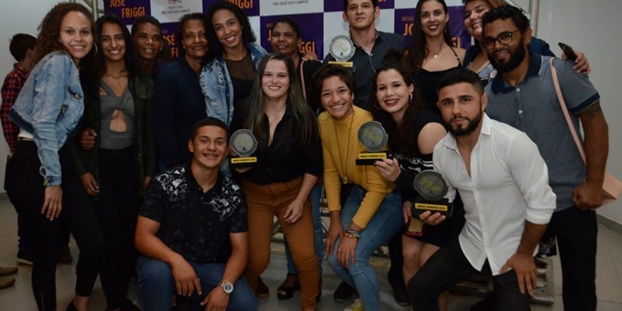 Medalha José Friggi foi para 86 homenageados 1