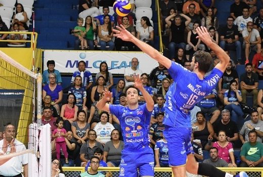 Taubaté Vôlei vence a sexta pelo placar de 3 a 0 11