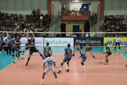 Taubaté volta à Superliga diante da torcida 1