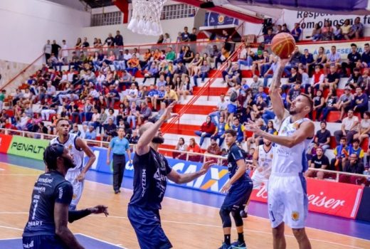 São José Basketball segue sofrendo no NBB 1