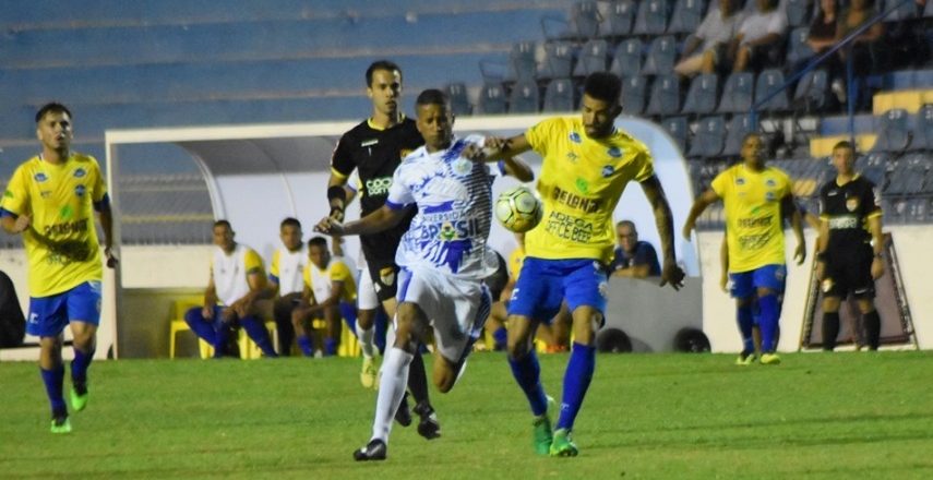 Concorrente do São José deixa o campeonato 1