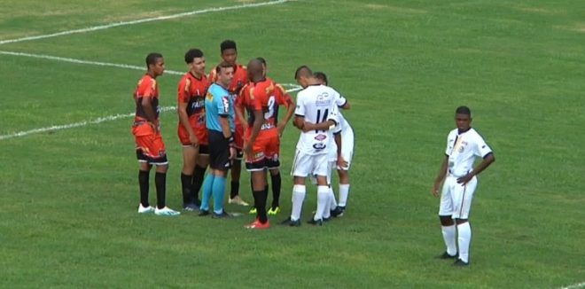 Taubaté e Manthiqueira têm estreias opostas 3