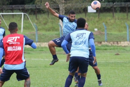 Taubaté visita a embalada da Portuguesa Santista 3
