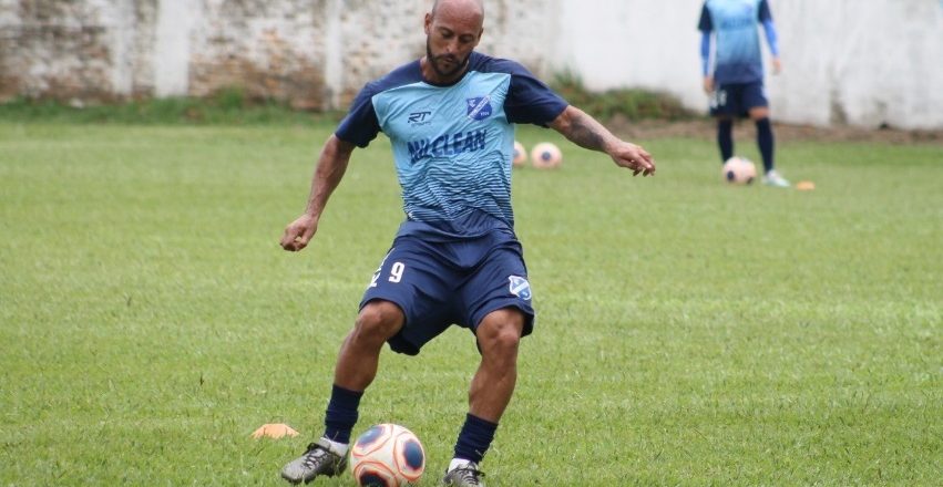 Taubaté defende liderança isolada em Monte Azul 1