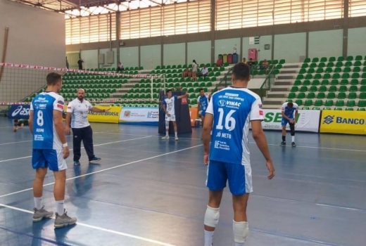 São José Vôlei defende posição em Minas 4