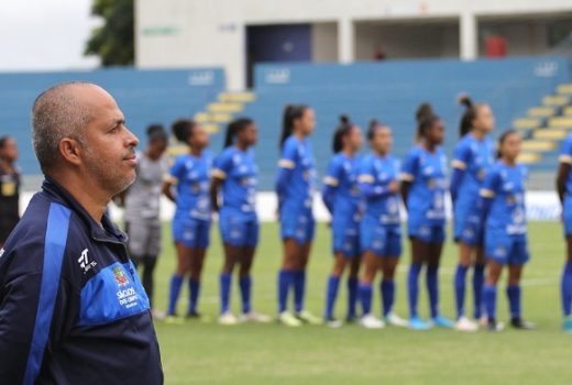 Futebol feminino fica concentrado na Seleção 13