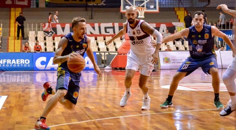 São José Basketball recebe o líder Flamengo 1