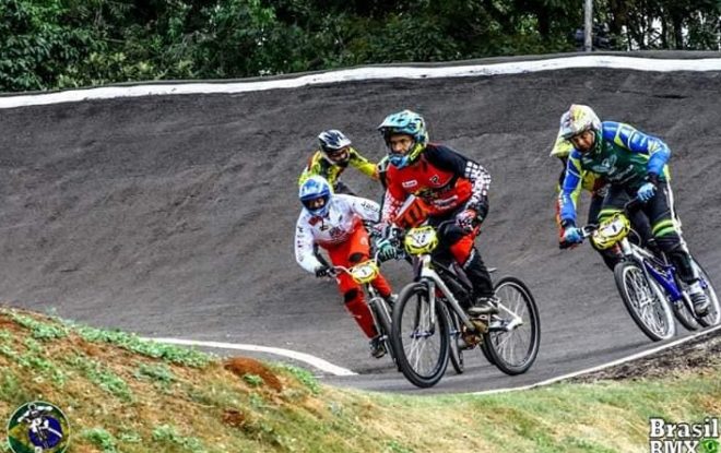 Bicicross de Jacareí tem bom começo de Paulista 3 Bicicross de Jacareí tem bom começo de Paulista 3