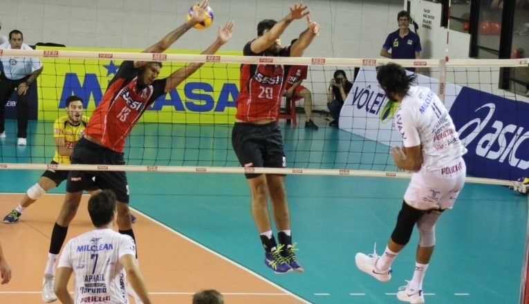 Taubaté Vôlei defende liderança com portões fechados 1