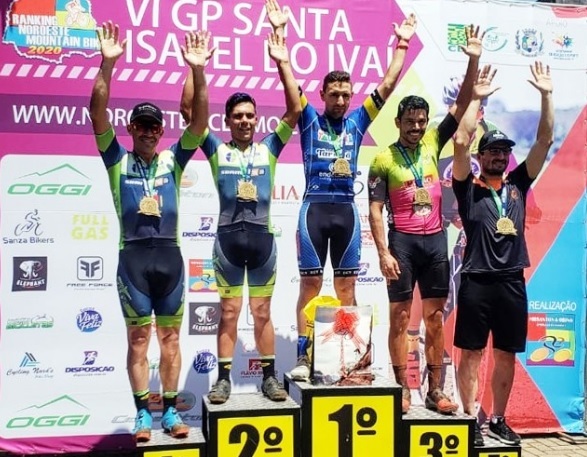 Ciclista da equipe Taubaté vence prova no Paraná 3 Ciclista da equipe Taubaté vence prova no Paraná 3