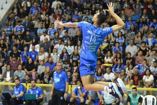 Ponteiro fala sobre permanência no Taubaté Vôlei 22