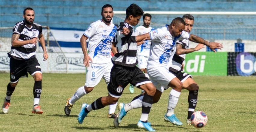 Taubaté conversa com jogadores sobre permanência 1