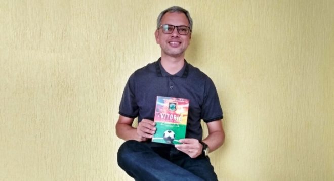 Título do Manthiqueira é registrado em livro 1