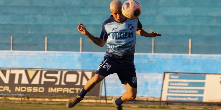 Escudo eficiente deixa Taubaté completo para a volta 1