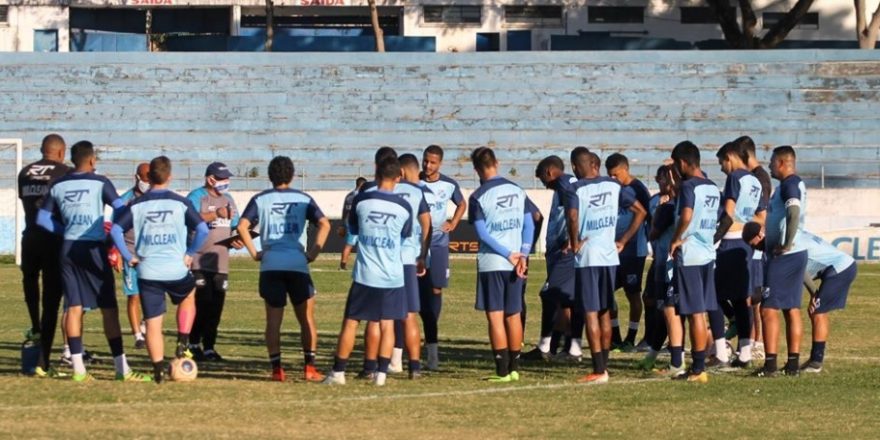 Taubaté esquece Copa Paulista e foca na A-2 1