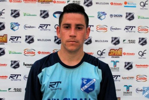 Taubaté confirma contratação de meia 9