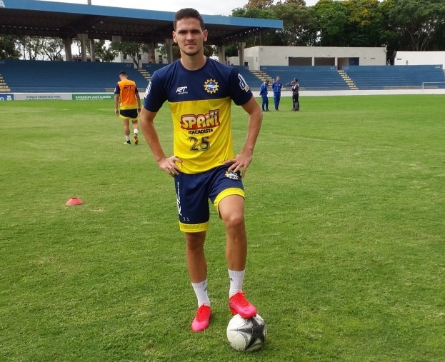 São José anuncia meia como mais um contratado 2