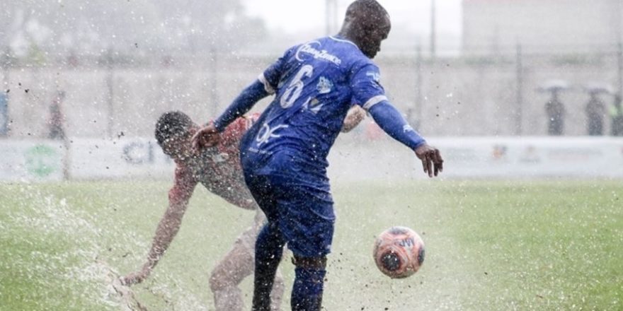 Taubaté treina para as quartas e concorrente empata 1