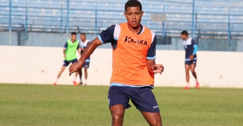 Atacante é a nona contratação do São José 1