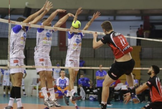 Taubaté Vôlei vence clássico e segue líder 6