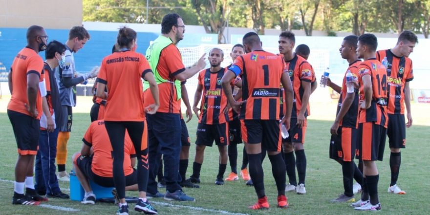 Manthiqueira defende lugar na zona de classificação 1