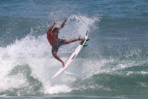 Ubatuba tem último dia do Brasileiro de surfe 12