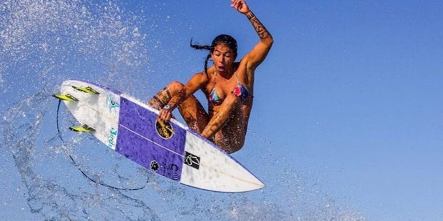 Ubatuba recebe surfistas em etapa do Surf Trip 1
