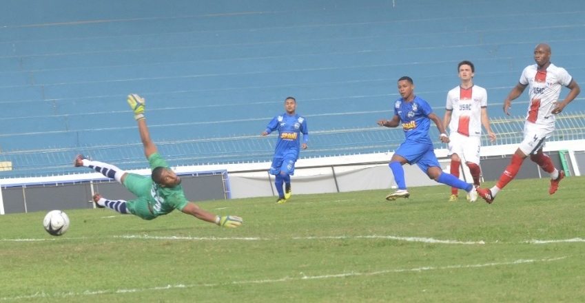 São José estreia com imposição e goleada 1