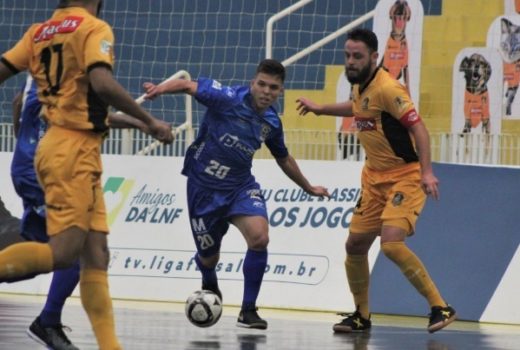 São José Futsal sente a força do líder 5