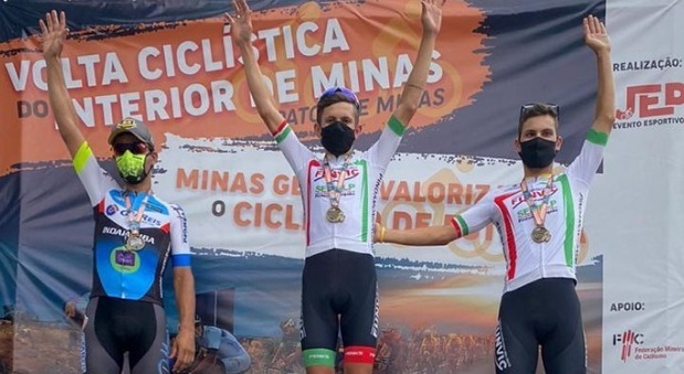 Ciclismo de Pinda embala em Minas 1