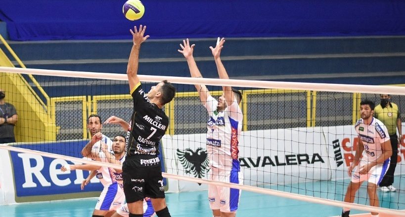 Taubaté Vôlei vence na decisão da liderança 1