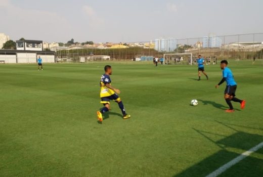 São José vence jogo-treino e Manthiqueira avalia 9