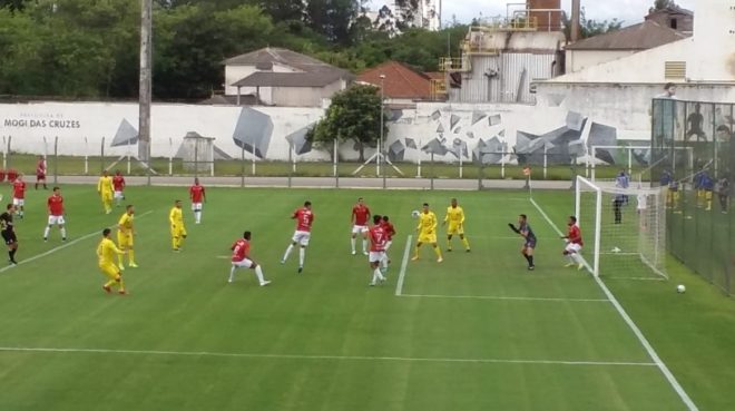 São José goleia e fecha turno um primeiro 2