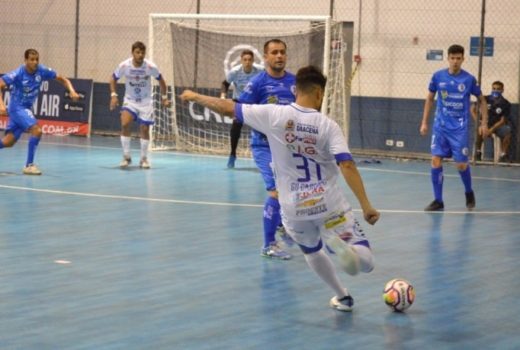 Taubaté Futsal vence e fica em vantagem 11