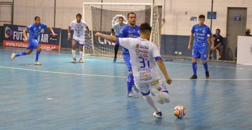 Taubaté Futsal vence e fica em vantagem 1