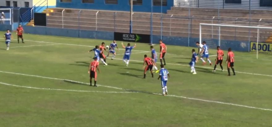 Manthiqueira empata e mantém vantagens nas quartas 1