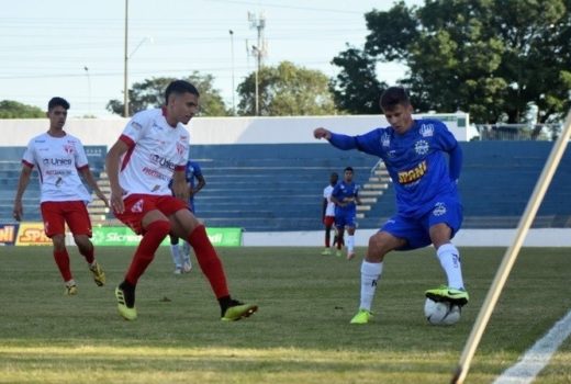 São José e Manthiqueira vivem momentos diferentes 1