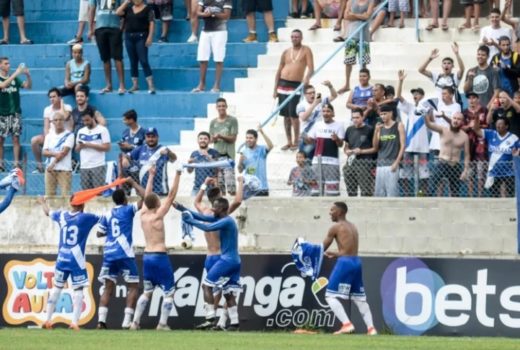 Copa São Paulo de Futebol Júnior é suspensa 14