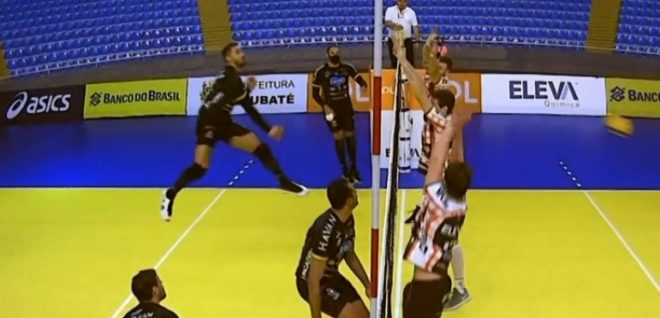 Taubaté Vôlei vira e vence em Santa Catarina 1