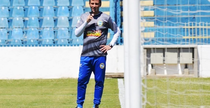 São José sinaliza permanência de técnico campeão 1