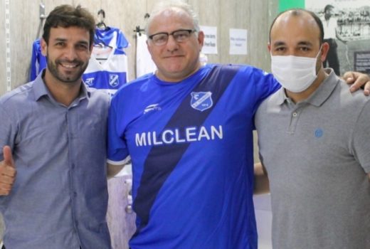 Taubaté apresenta o técnico para a temporada 2021 16